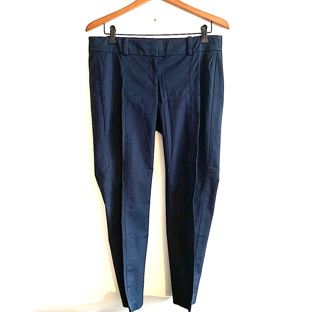 Ann Taylor - Navy Cropped Pants!